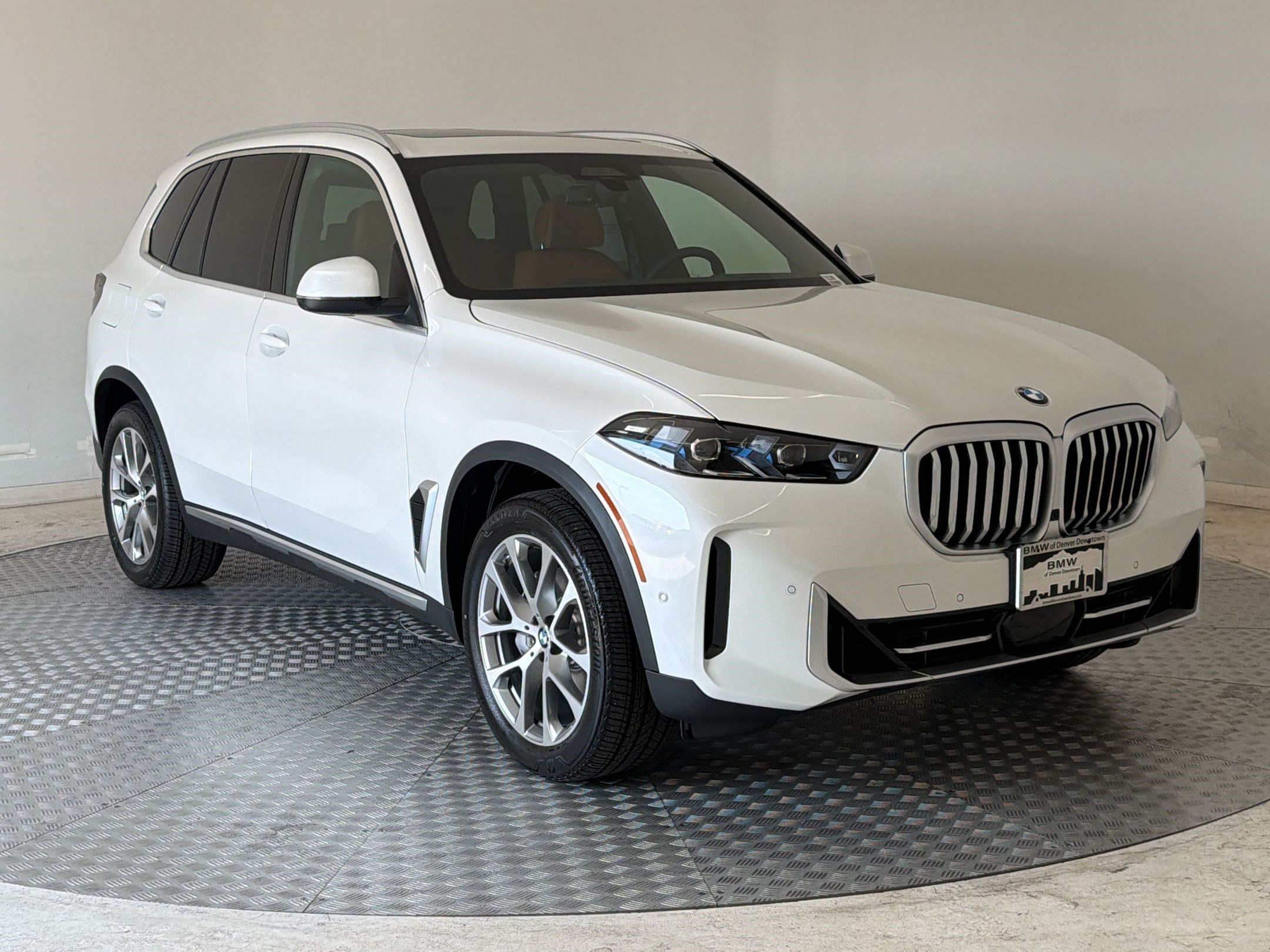 New 2026 BMW X5 xDrive40i AWD/4WD image 7