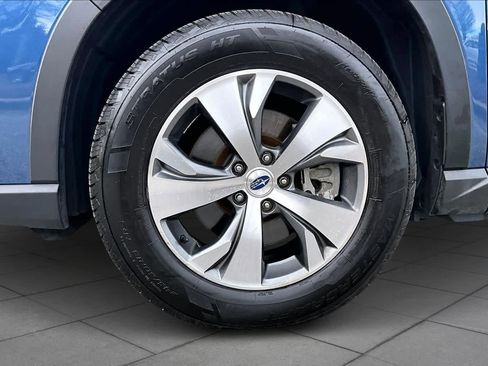 Used 2022 Subaru Ascent Premium w/ Convenience Package image 10