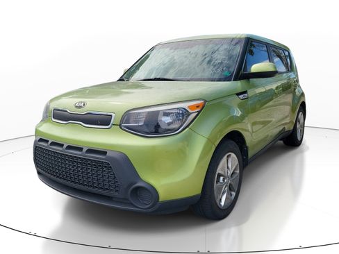 Used 2016 Kia Soul FWD image 3