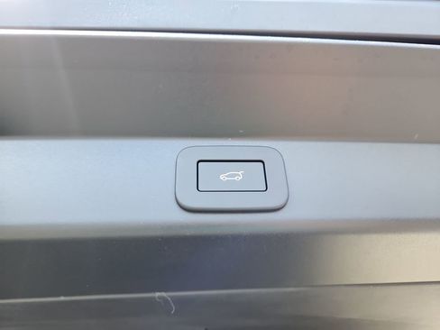 New 2026 Land Rover Range Rover Sport Dynamic SE AWD/4WD image 14