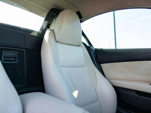 Used 2011 BMW Z4 sDrive30i RWD image 38