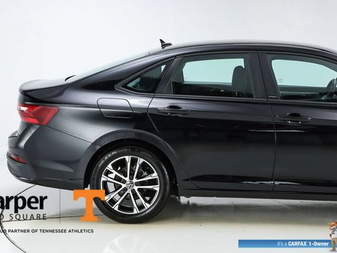 Used 2025 Volkswagen Jetta Sport FWD image 47
