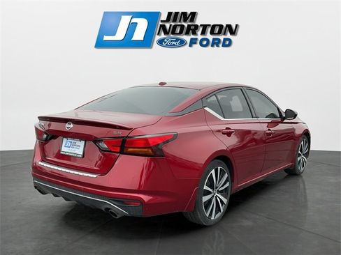 Used 2020 Nissan Altima 2.5 SR image 3