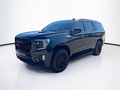 Used 2023 GMC Yukon SLE image 3