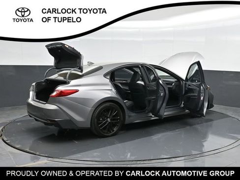 Used 2025 Toyota Camry SE w/ Convenience Package image 46