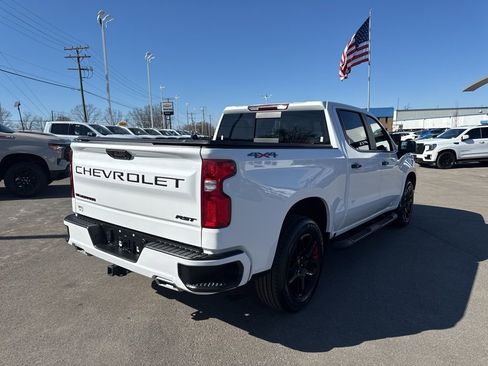 Used 2023 Chevrolet Silverado 1500 RST w/ Redline Edition image 5