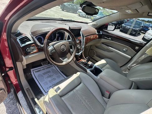 Used 2011 Cadillac SRX Luxury FWD image 19