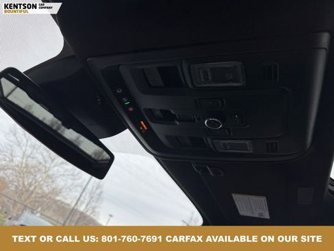 Used 2025 GMC Yukon XL Denali image 31