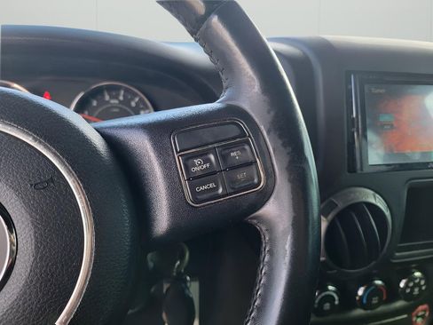 Used 2017 Jeep Wrangler Unlimited Sport w/ Max Tow Package image 15