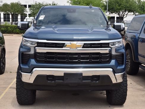 Used 2024 Chevrolet Silverado 1500 LT w/ Texas Edition Plus AWD/4WD image 3