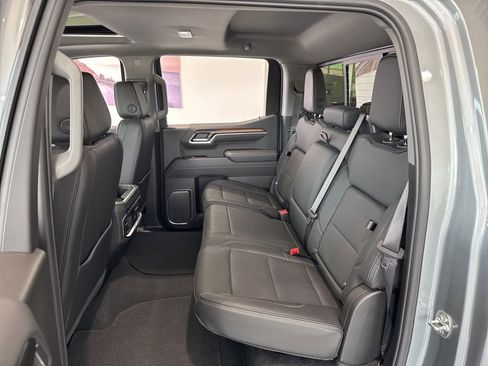 Used 2025 GMC Sierra 1500 Denali AWD/4WD image 40