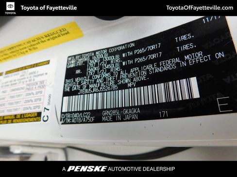 Used 2018 Toyota 4Runner TRD Off-Road Premium image 9