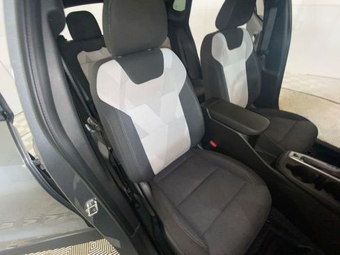 Used 2024 Chevrolet Trax RS w/ Driver Confidence Package FWD image 15