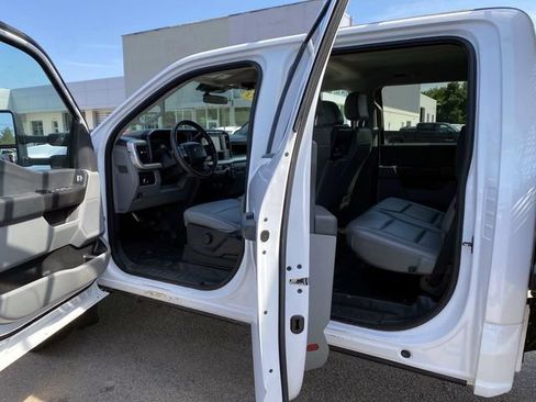 Used 2023 Ford F450 XL w/ XL Chrome Package AWD/4WD image 10