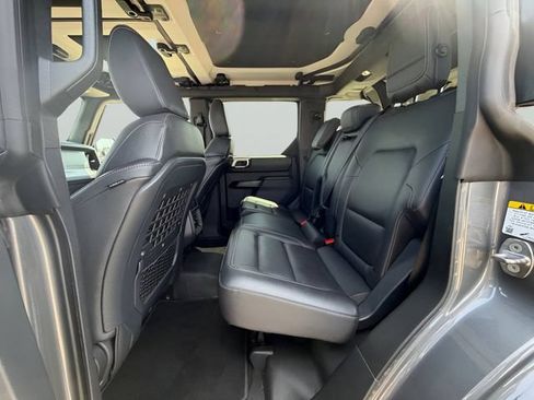 Used 2025 Ford Bronco Badlands AWD/4WD image 24