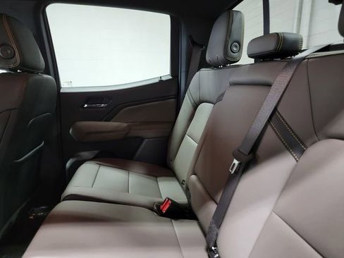 New 2026 Chevrolet Colorado ZR2 AWD/4WD image 13
