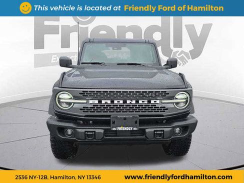 New 2025 Ford Bronco Badlands image 4