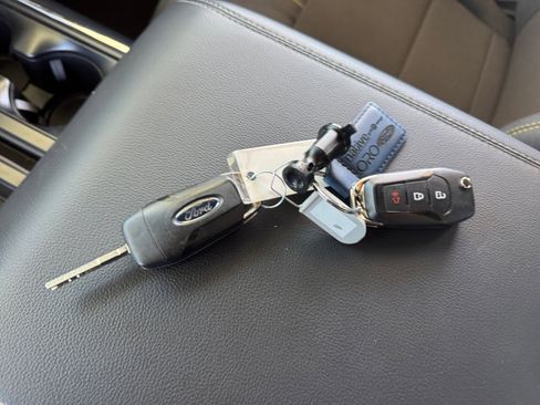 Used 2025 Ford F150 STX w/ Equipment Group 200A RWD image 27