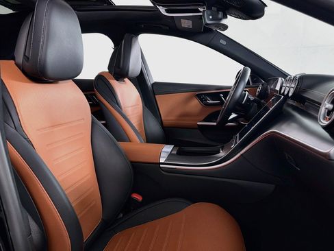Certified 2023 Mercedes-Benz C 300 Sedan image 8