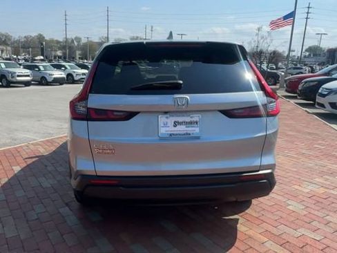 Used 2025 Honda CR-V EX-L image 9