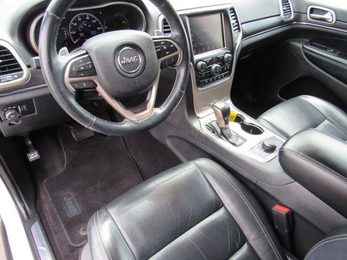 Used 2016 Jeep Grand Cherokee Limited AWD/4WD image 13