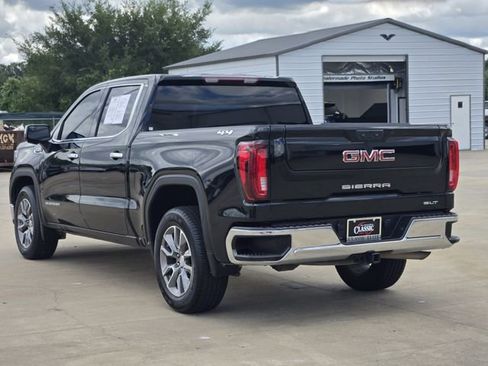 Used 2025 GMC Sierra 1500 SLT AWD/4WD image 7