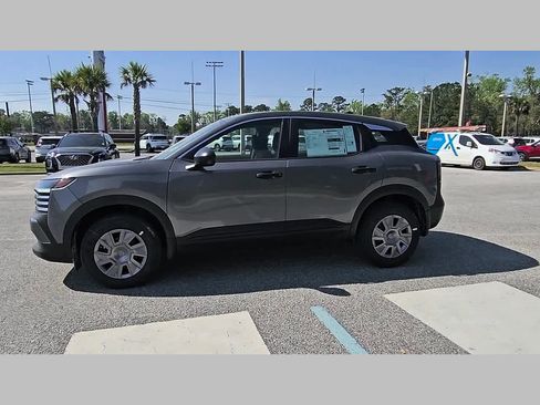 New 2026 Nissan Kicks S FWD image 22