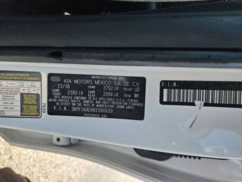 Used 2019 Kia Forte S w/ S Premium Package FWD image 30