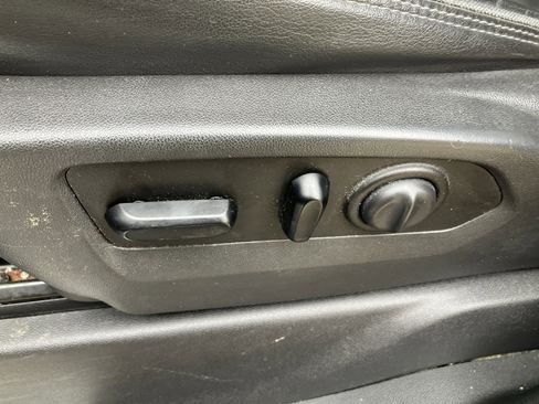 Used 2020 Chevrolet Silverado 3500 High Country w/ Gooseneck/5TH Wheel Package image 30