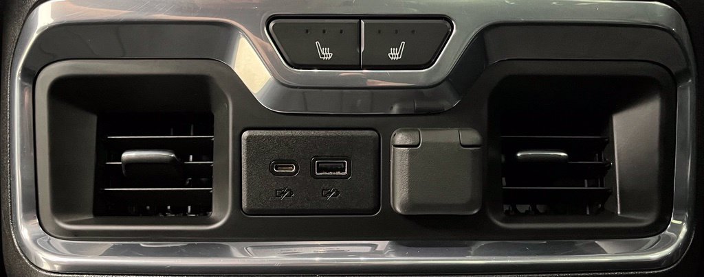 Used 2021 Chevrolet Silverado 1500 LTZ AWD/4WD image 49