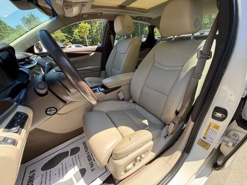 Used 2013 Cadillac XTS Premium FWD image 19