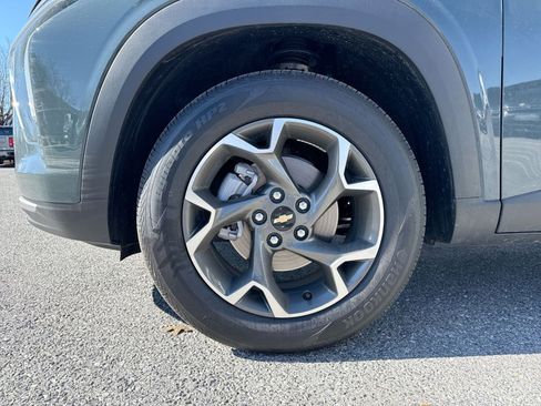 New 2026 Chevrolet Trax LT w/ Driver Confidence Package image 12