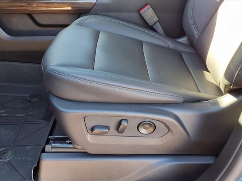 New 2026 Chevrolet Silverado 3500 LT w/ Texas Edition image 16