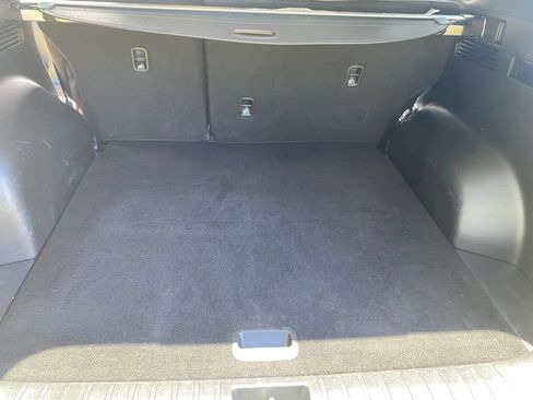 Certified 2022 Hyundai Tucson Limited FWD image 11