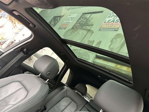 Used 2022 Audi Q3 2.0T Premium image 15