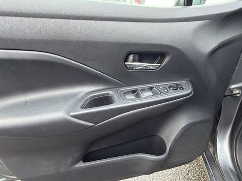 Used 2023 Nissan Versa SV image 20