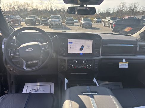 New 2026 Ford F250 Platinum image 15
