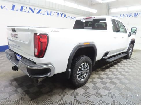 Used 2023 GMC Sierra 2500 SLE w/ SLE Value Package; image 5