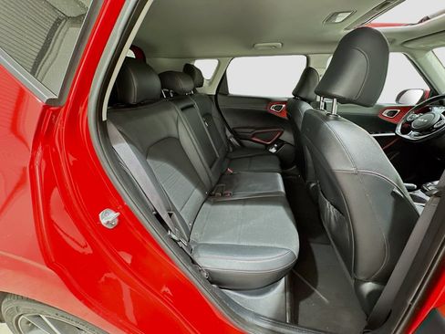 Used 2022 Kia Soul Turbo FWD image 28