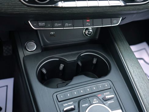 Used 2018 Audi A5 2.0T Premium Plus w/ Premium Plus AWD/4WD image 29
