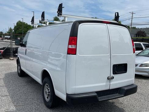 Used 2023 GMC Savana 2500 w/ Driver Convenience Package RWD image 6