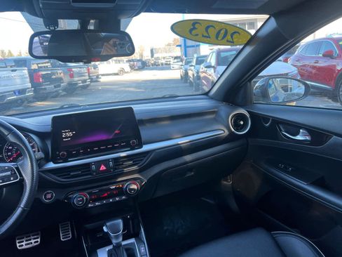 Used 2023 Kia Forte GT-Line w/ GT-Line Premium Package image 37