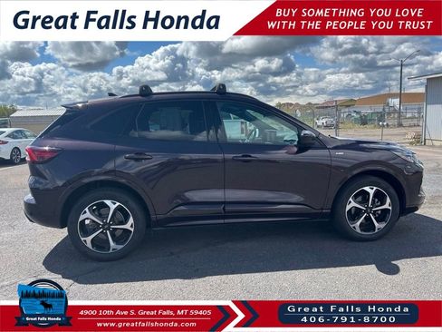 Used 2023 Ford Escape ST-Line Elite w/ Premium Technology Package AWD/4WD image 10