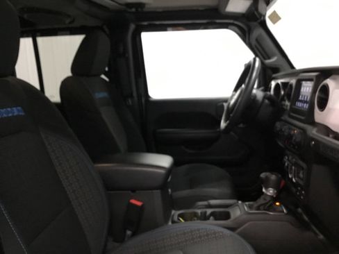 Used 2021 Jeep Wrangler Unlimited Sport AWD/4WD image 19