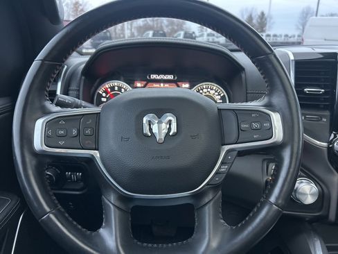 Used 2022 RAM 1500 Laramie w/ Sport Appearance Package image 18