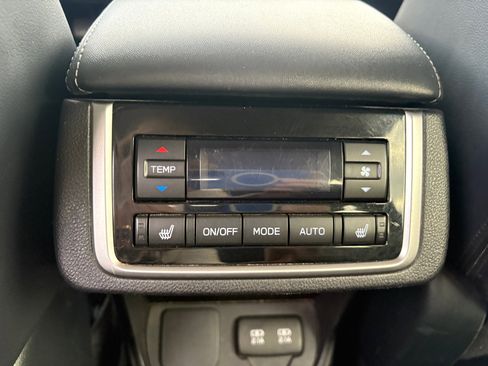 Used 2019 Subaru Ascent Limited image 20