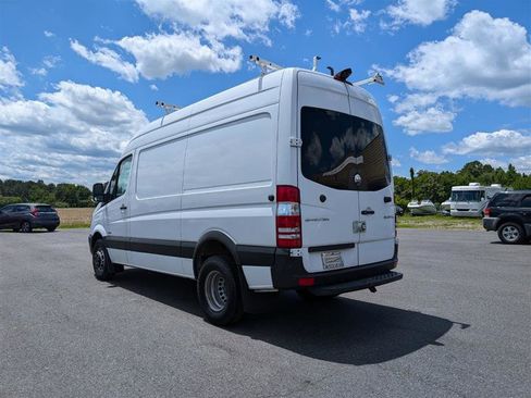 Used 2014 Freightliner Sprinter 3500 image 8
