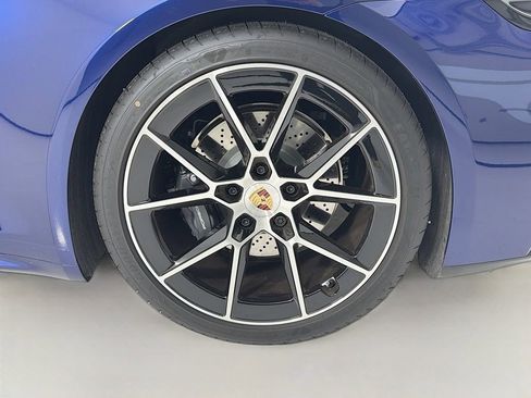Certified 2026 Porsche 911 Carrera T RWD image 34