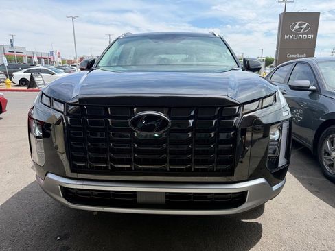 Used 2023 Hyundai Palisade SEL image 2