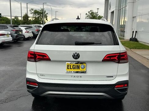 Certified 2023 Volkswagen Taos SEL AWD/4WD image 5